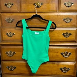 Aritzia Babaton Contour Bodysuit - Kelly Green